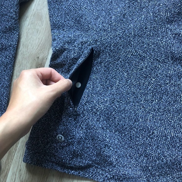 Lululemon Runderful Long Sleeve (size 2) - Picture 3 of 7